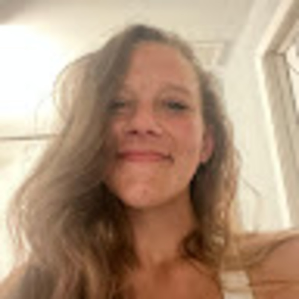 Meet your Posher, Renee